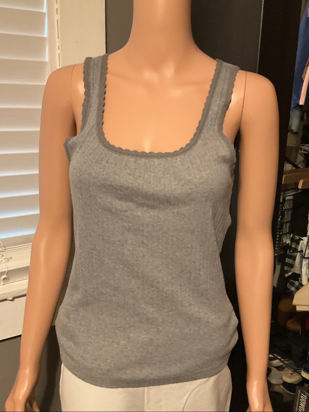 aerie Gray Ribbed Scoop Neck Tank with Scalloped Trim